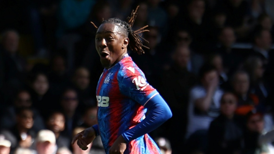 Eze leads Crystal Palace into FA Cup semi-finals