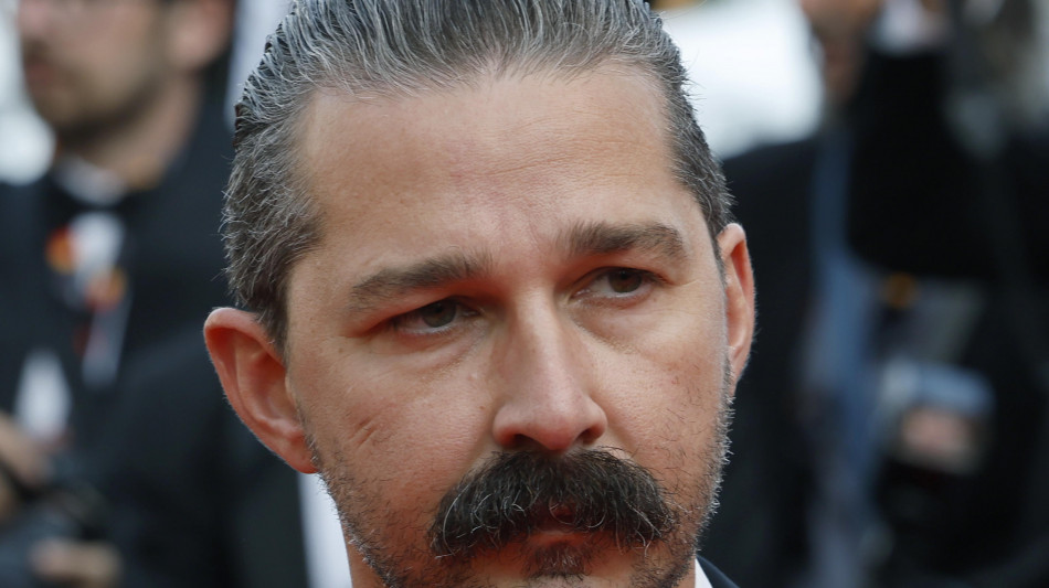  Shia LaBeouf cacciato da un locale e arrestato a New Orleans 