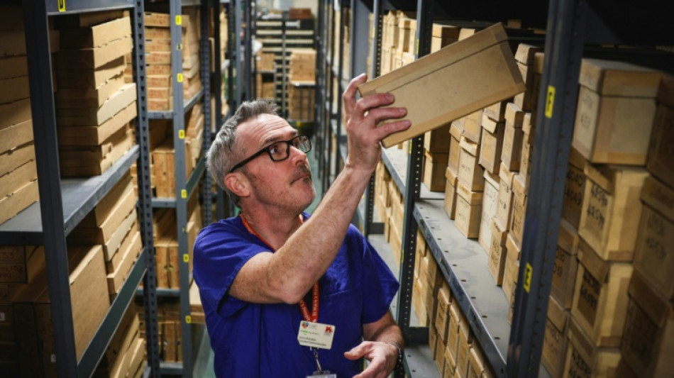  Doctors hope UK archive can solve under-50s bowel cancer mystery 