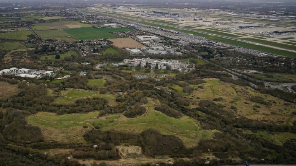El aeropuerto de Heathrow habr&iacute;a podido seguir abierto el viernes, seg&uacute;n el operador el&eacute;ctrico