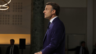 Macron, 'da domenica sono cadute le maschere, prova di verit&agrave;'