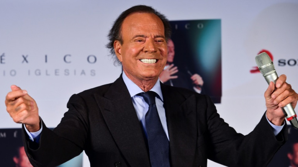  Spanish prosecutors back abuse probe into Julio Iglesias 