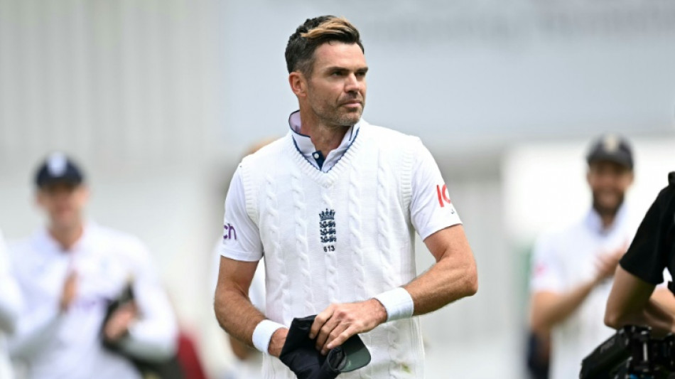  England great Anderson's future unclear after Lancashire exit 