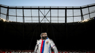 Lacazette sufre un robo en su domicilio durante su &uacute;ltimo partido con el Lyon