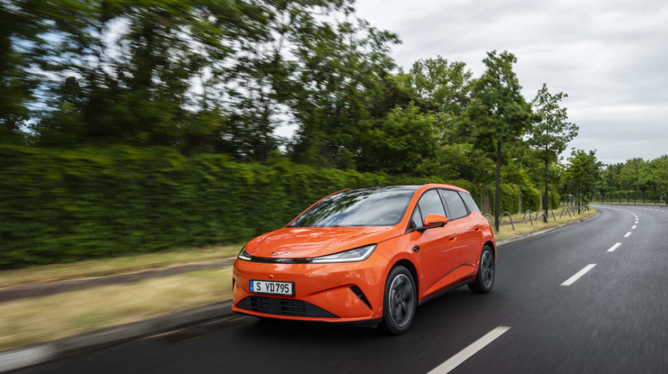  Byd accelera in Italia, a giugno oltre 6 mila immatricolazioni e quota al 4,1% 