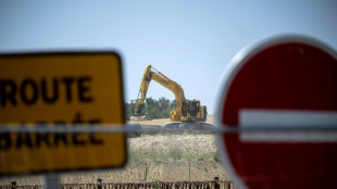 Sur le chantier de l'A69, reprise des travaux timide et sous surveillance policière