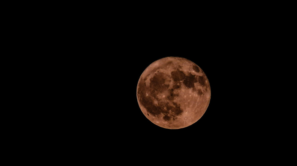  Luna, attesi dati e immagini che confermino l'impatto del detrito 