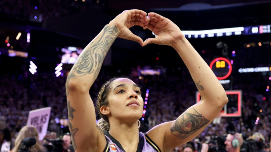  Williams lifts Valkyries past Dream in WNBA Finals opener 