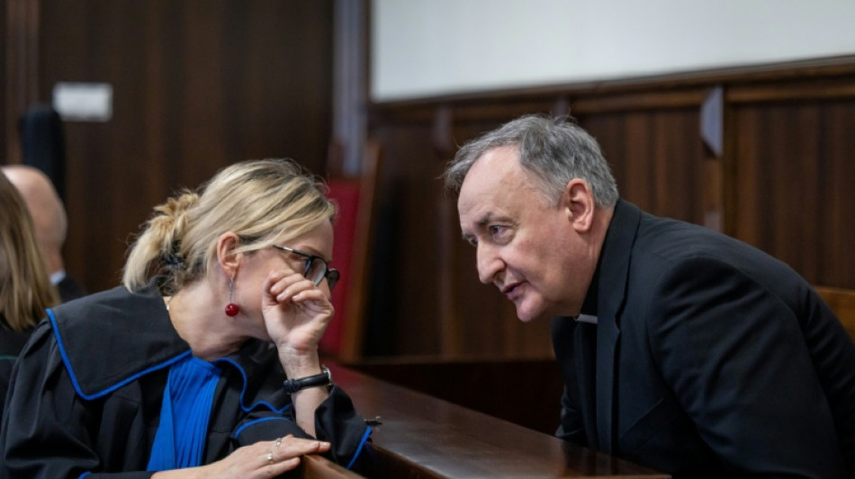  Un obispo polaco, juzgado por encubrir cr&iacute;menes de pederastia 