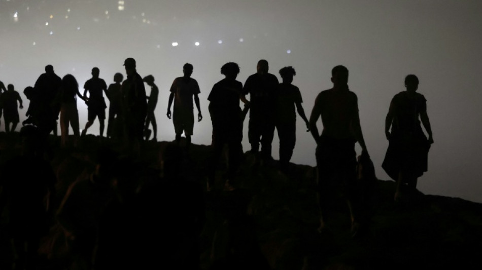 En Ceuta, un viaje de ida y vuelta para los migrantes, agotados y sin esperanza 