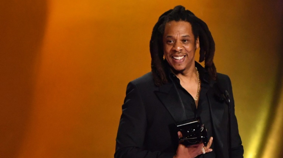  Mulher que afirmou ter sido estuprada por Jay-Z diz que fez 'acusa&ccedil;&otilde;es falsas' 