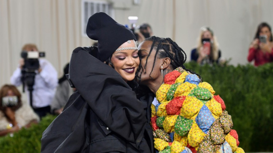 Rihanna y A$AP Rocky, padres de un hijo, inform&oacute; la web TMZ