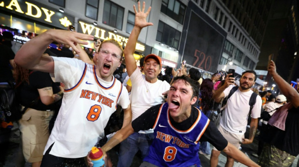  What World Cup? New York gripped by Knicks frenzy 