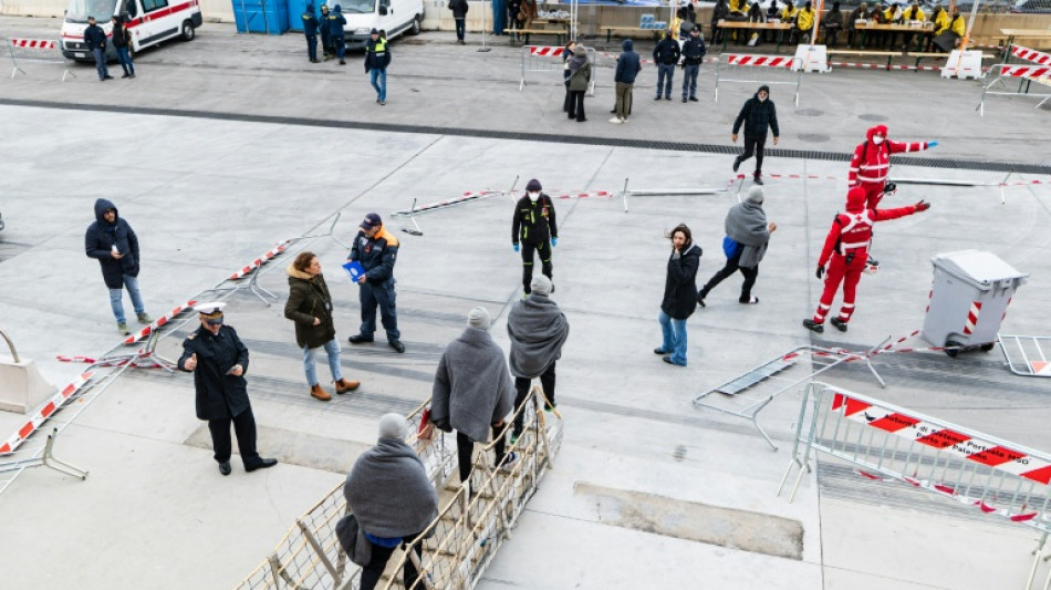 Oeneg&eacute;s critican el "bloqueo naval" italiano contra los migrantes 