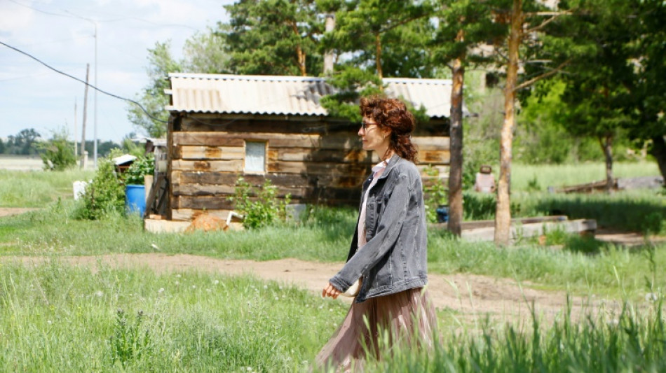  In Kazakhstan, emptying villages and overcrowded cities 