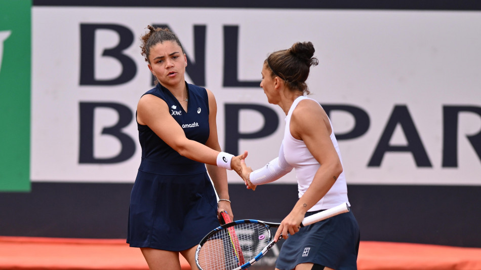 Internazionali: ancora Errani-Paolini, &egrave; finale nel doppio