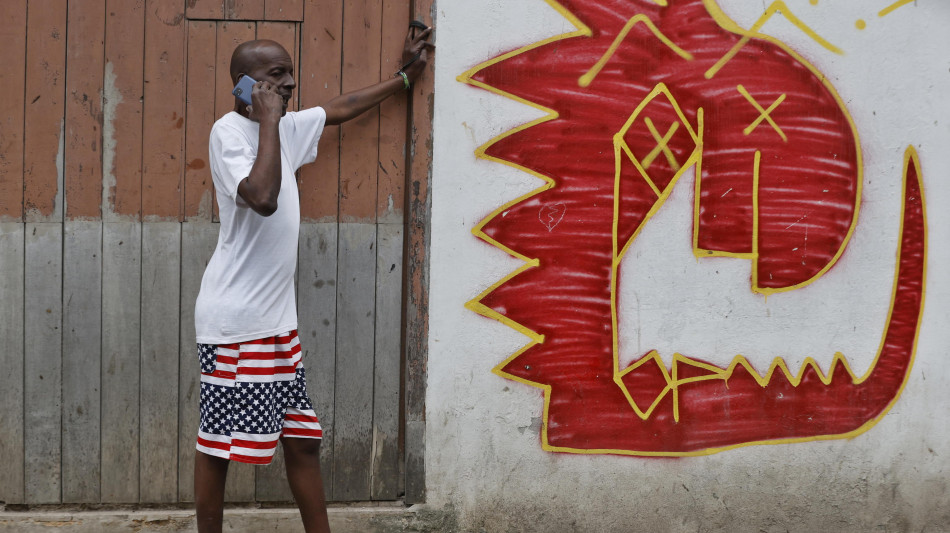  Cuba, 'impossibile sostenere energeticamente la rete di telecomunicazioni' 