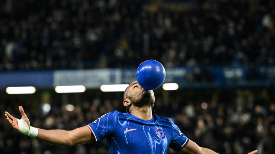 Chelsea se reencontra com a vit&oacute;ria; Crystal Palace vence Aston Villa