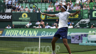 Tennis: Halle, Zverev batte Sonego ed &eacute; nei quarti