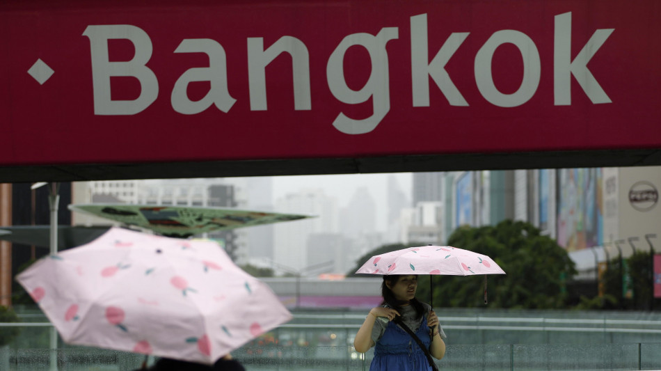  Inondazioni a Bangkok, dichiarato lo stato di calamit&agrave; 