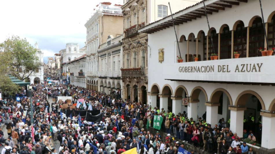 Multitudinaria marcha antiminería en Ecuador pese al estado de excepción