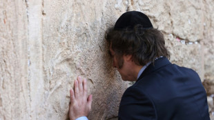 Em Israel, Milei anuncia plano de mudan&ccedil;a da embaixada argentina para Jerusal&eacute;m