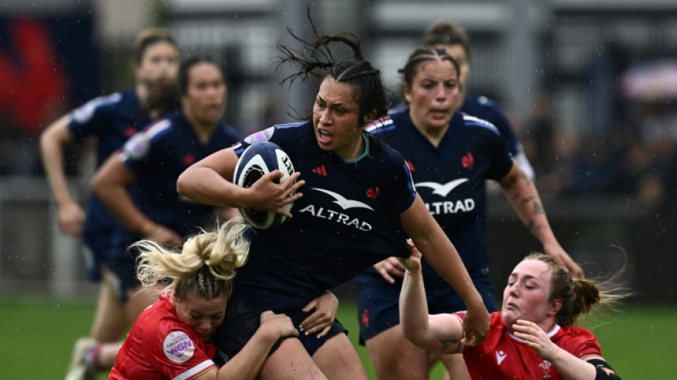 Six nations: des Bleues maladroites font craquer le pays de Galles