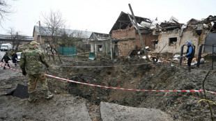 Premi&egrave;re neige et nouvelles frappes russes en Ukraine 