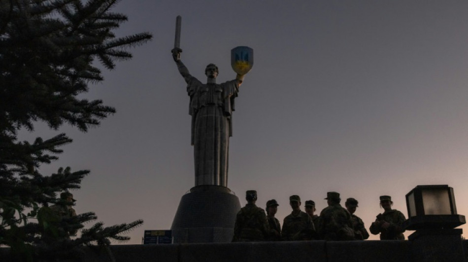 Ukraine replaces Soviet emblem on massive Motherland monument