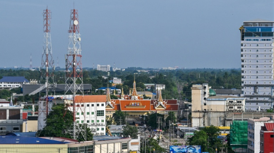  Camboja acusa Tail&acirc;ndia de bombardear &aacute;rea de fronteira; China tenta mediar conflito 