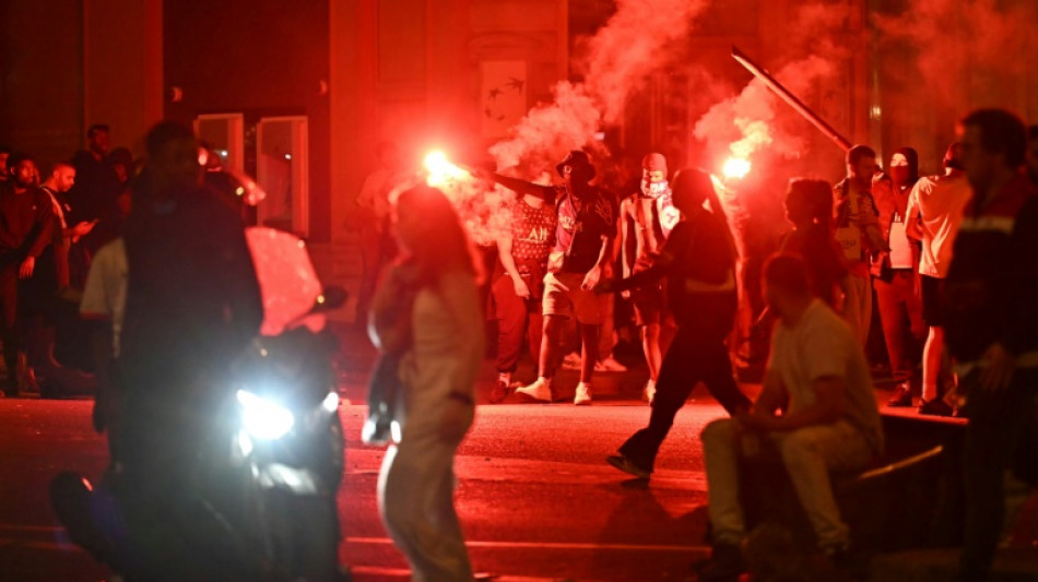 Sacre du PSG en Ligue des Champions: la fête endeuillée par deux morts