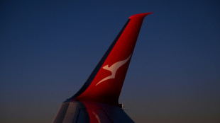 La justicia multa a la aerol&iacute;nea australiana Qantas por despidos en la pandemia