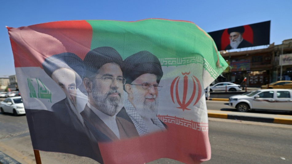  Get&ouml;teter iranischer Machthaber Chamenei wird in seiner Heimatstadt beigesetzt 