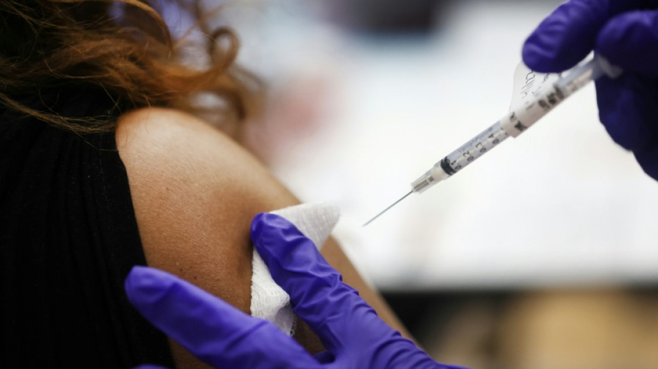 Des experts nomm&eacute;s sous Trump s&egrave;ment les doutes sur les vaccins contre le Covid-19