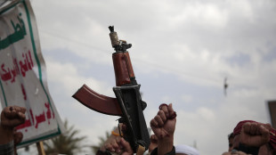 Houthi, 'almeno 5 morti negli attacchi Usa nello Yemen'