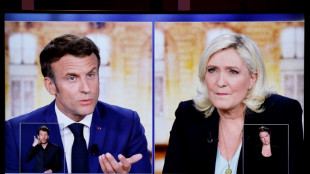 Macron y Le Pen chocan sobre Rusia, la UE y el velo en &uacute;nico cara a cara en presidencial en Francia