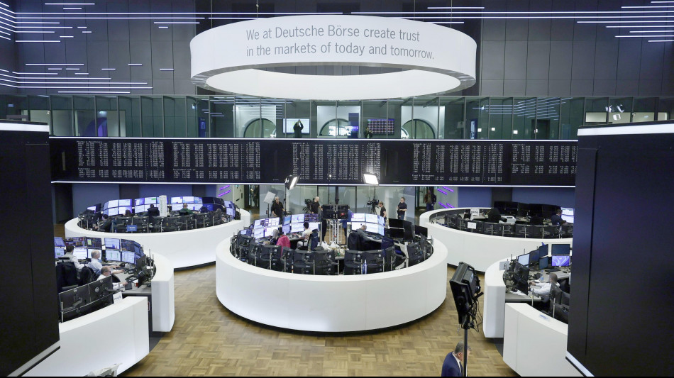  Borsa: l'Europa apre in rialzo, Francoforte + 0,38% 