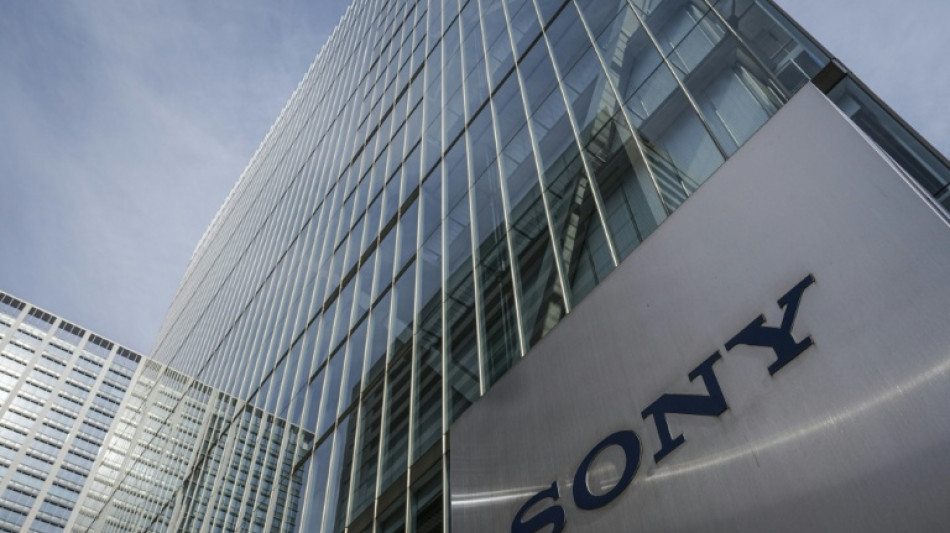  Sony hikes forecasts even as PlayStation falters 