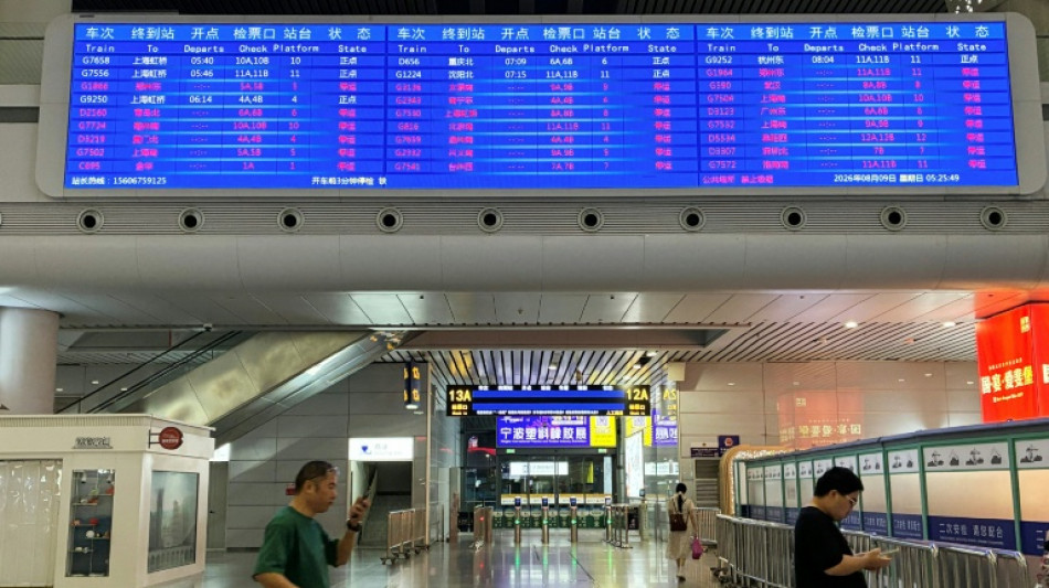  Evacuaciones y vuelos cancelados en China por llegada del tif&oacute;n Dolphin 