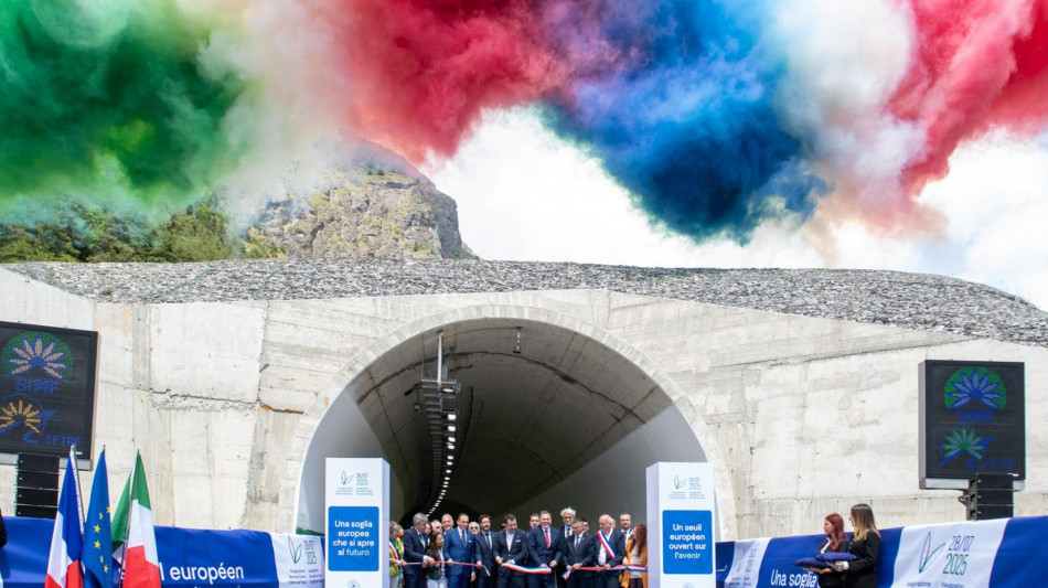 Apre seconda canna Traforo del Frejus tra Italia e Francia
