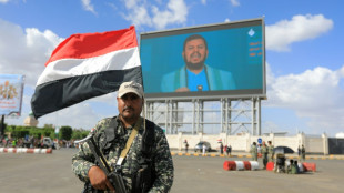 Al menos dos muertos por ataques israel&iacute;es a objetivos hut&iacute;es en la capital de Yemen