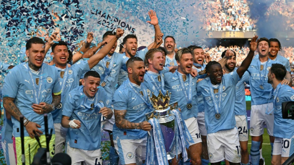 Manchester City faz hist&oacute;ria com tetra e chega ao 10&ordm; t&iacute;tulo do campeonato ingl&ecirc;s