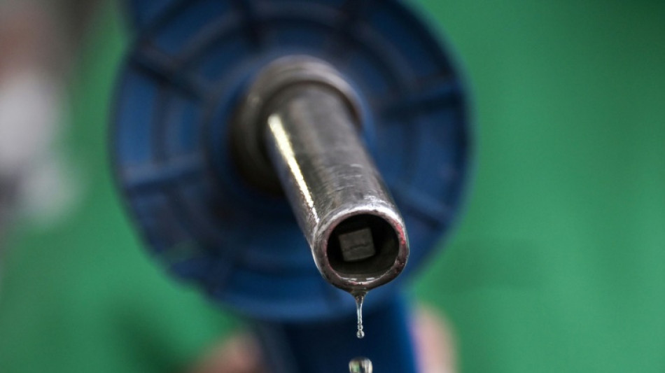 Petr&oacute;leo por encima de los USD 120 ante perspectiva de nuevas sanciones contra Rusia