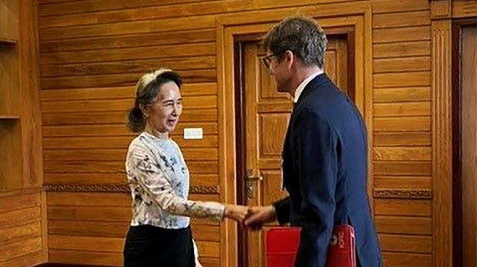  Myanmar macht erstes Treffen Suu Kyis mit Rotkreuz-Vertreter seit Putsch publik 