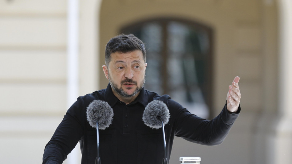  Zelensky rimuove Stefanyshyna dall'incarico di ambasciatrice negli Usa 