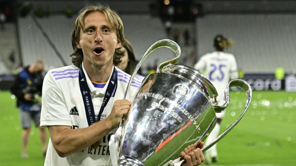 Modric verl&auml;ngert bei Real Madrid bis 2023