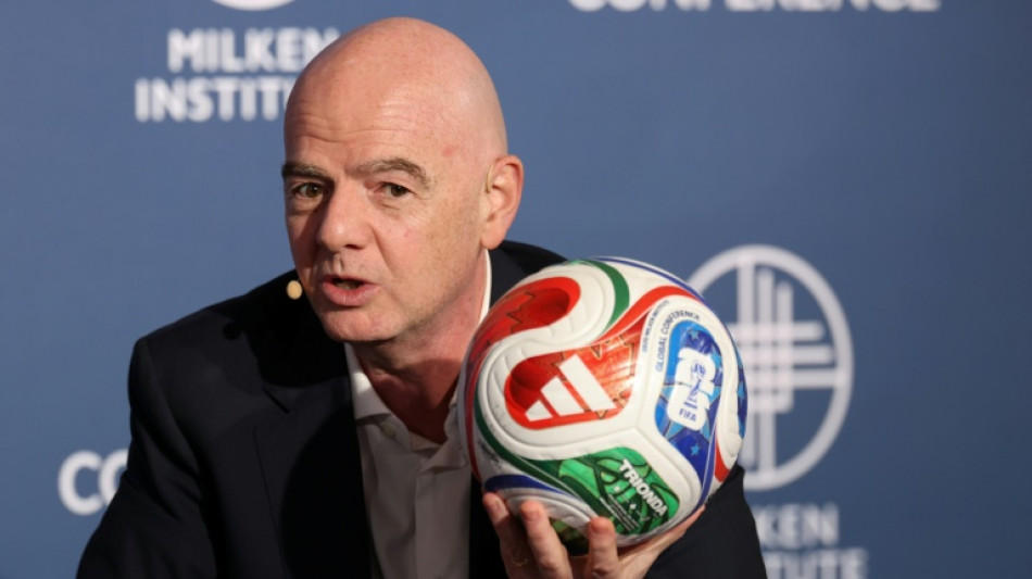  ONG FairSquare apresentar&aacute; den&uacute;ncia contra Infantino ao COI 