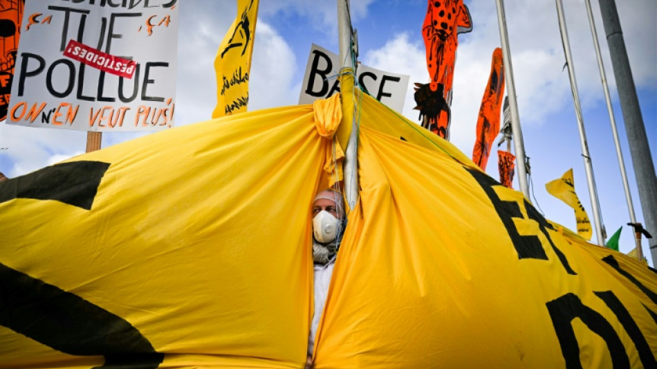  Fierce lobbying in EU over 'forever chemicals' 