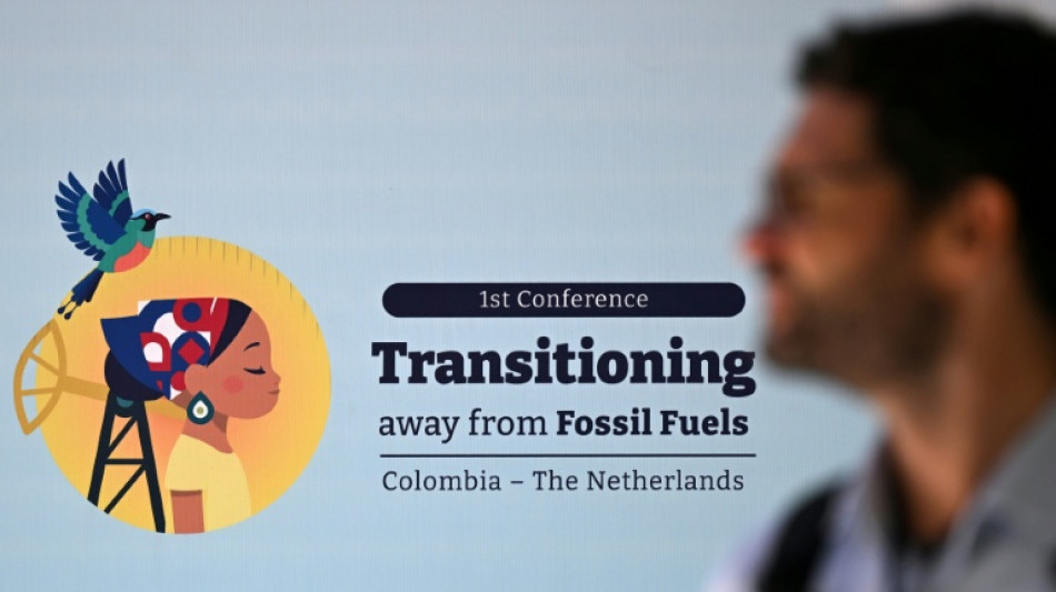  A la conf&eacute;rence de Santa Marta, la France vante son plan pour sortir des &eacute;nergies fossiles 