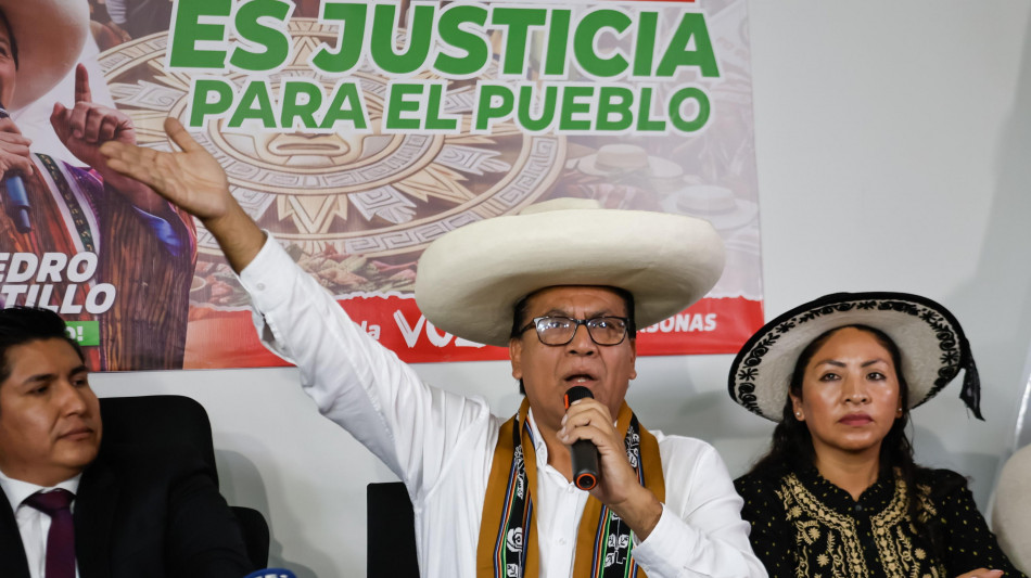  Per&ugrave;, S&aacute;nchez chiede di annullare i voti esteri 